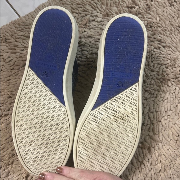 Retired Rothy’s-Size 10.5 - Picture 4 of 4